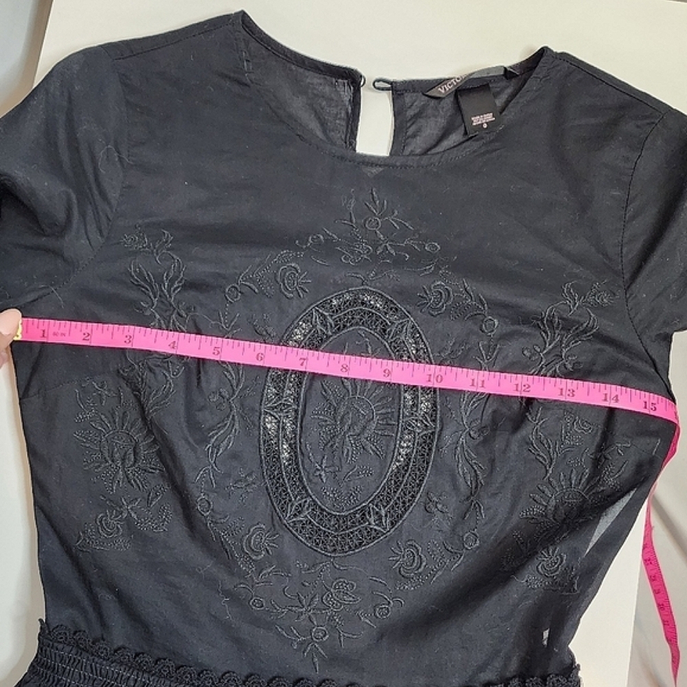 🔥Victoria's Secret Gray Sheath Dress with V-Neck and Bell Sleeves🔥 Size 0 - Picture 6 of 6